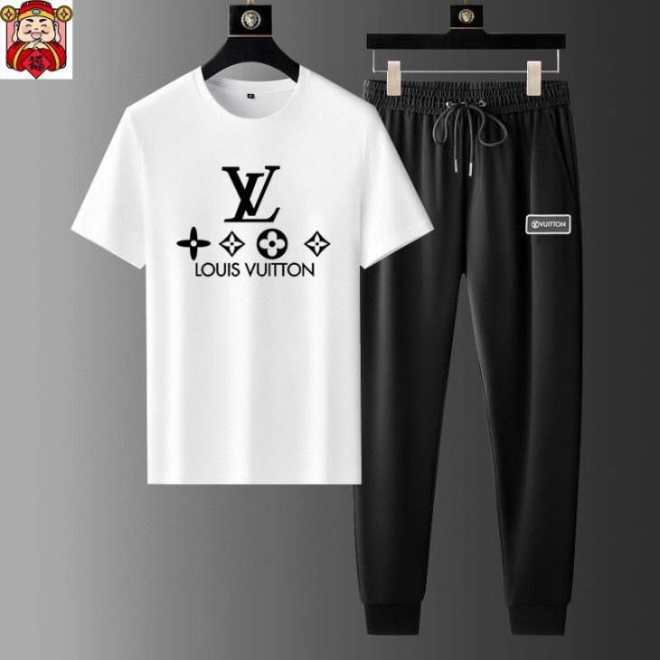 Picture of LV Shirt Pant Suits _SKULVM-5XLkdtr17523665